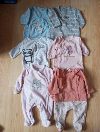 Lot pyjamas 1 mois
