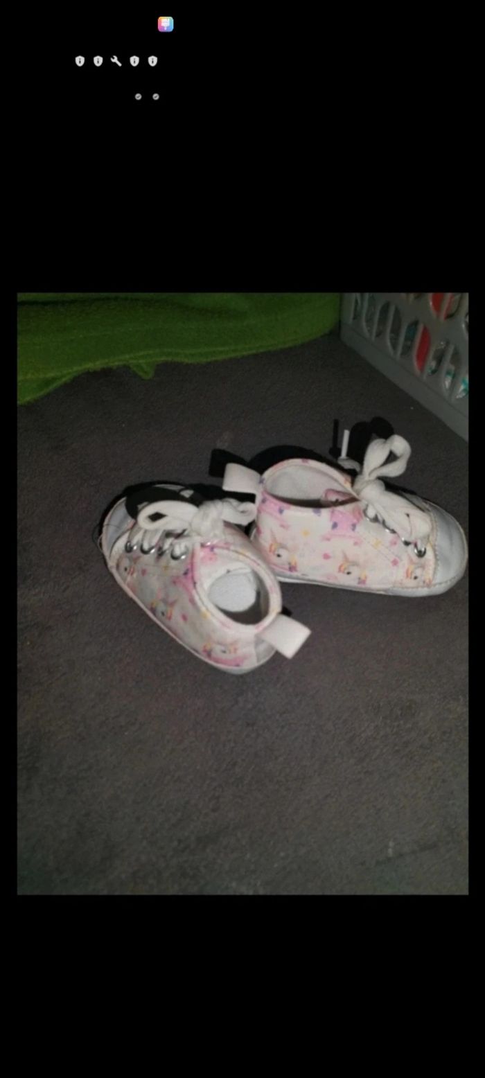 Lot chaussures - photo numéro 3