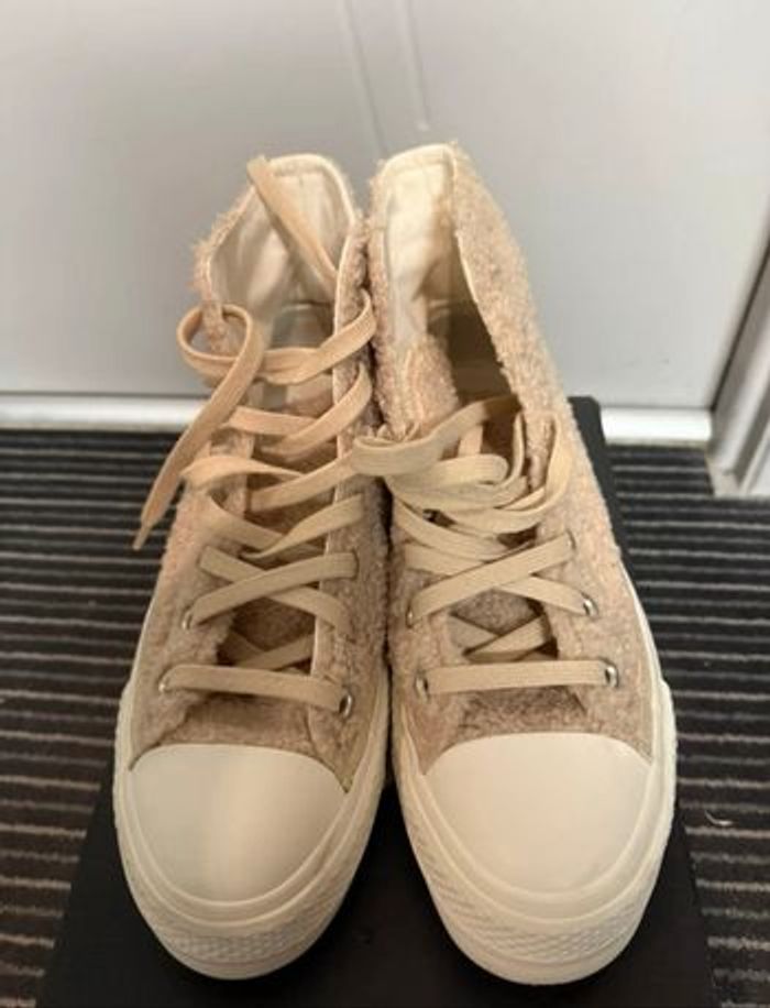 CONVERSE