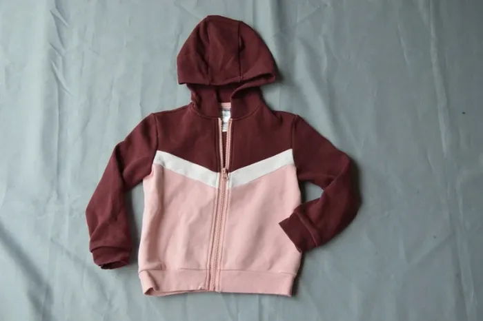 Sweat zippé à capuche Decathlon fille bordeaux rose 24-36 mois