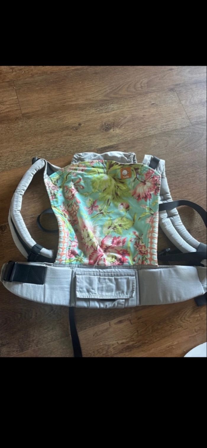 Tula porte bébé et enfant - photo numéro 2