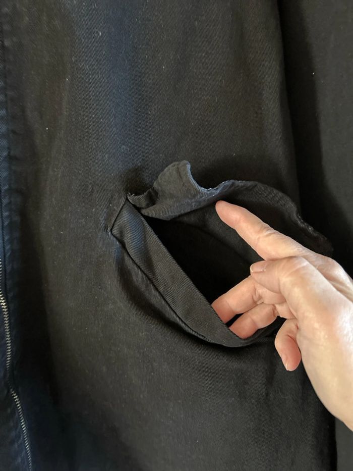 Longue veste noire  étoile zippée avec capuche April Vintage - photo numéro 4