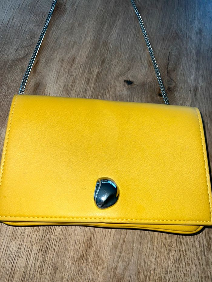 Sac bandoulière Zara jaune 🌸 - photo numéro 2