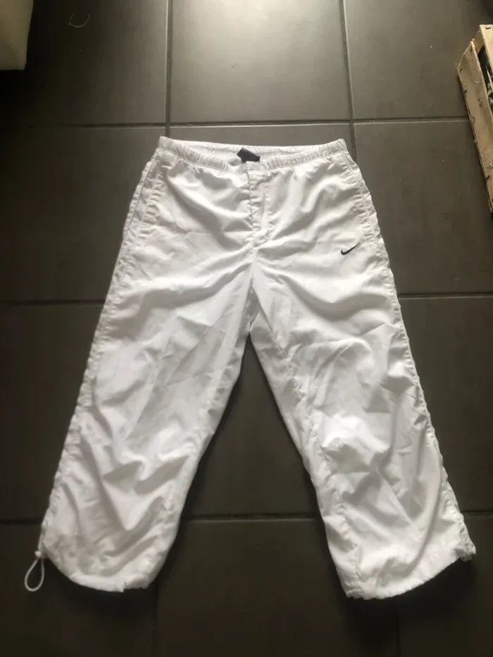 Jogging Nike T38/40 femme👖 - photo numéro 2