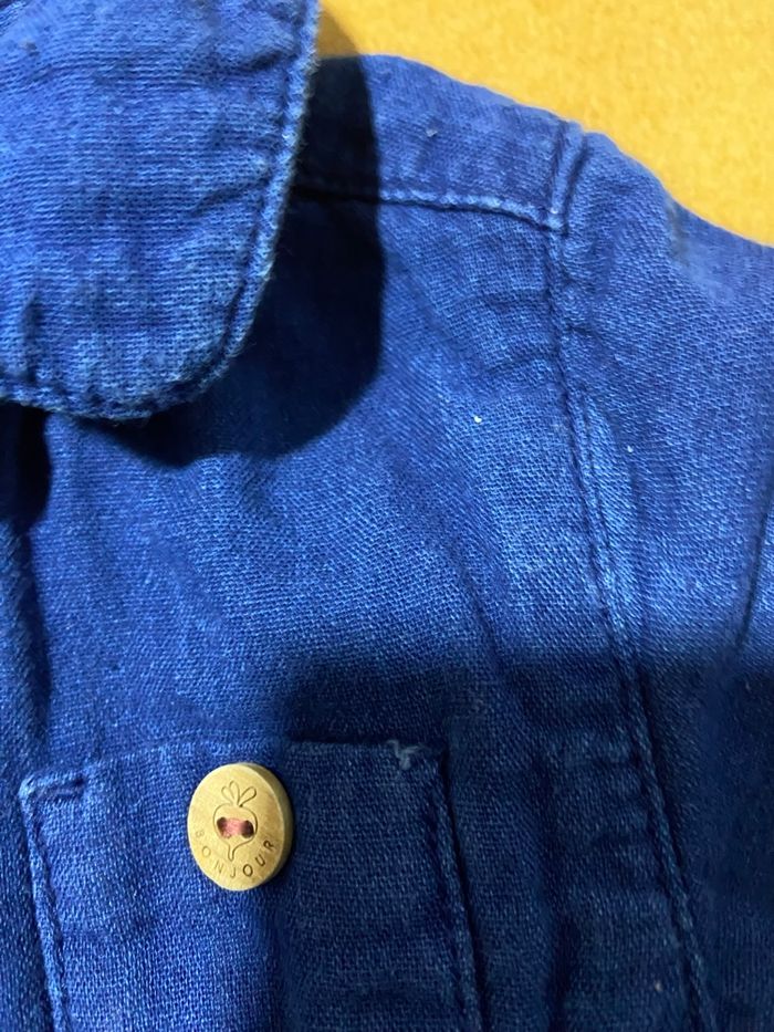 Robe en jean couleur bleu foncé avec ceinture taille 18/24 mois  à manche longue marque kiabi bon état - photo numéro 4