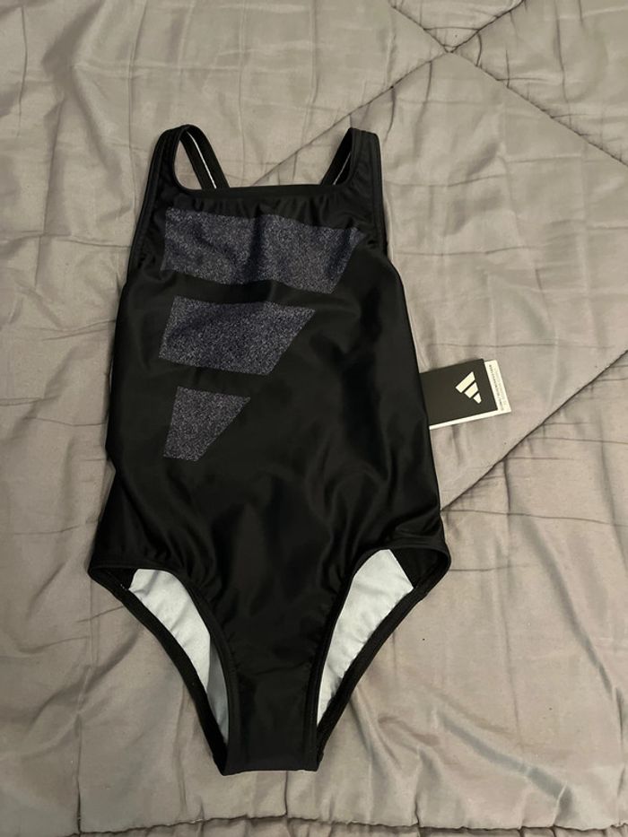 Maillot de bain une pièce fille Adidas 5-6 ans