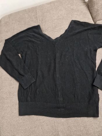 Pull noir