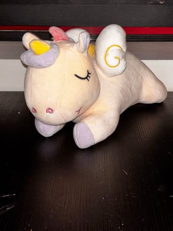 Peluche licorne