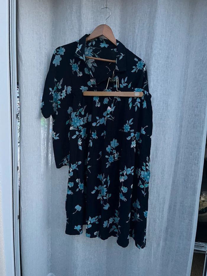 Ensemble haut + jupe à fleurs