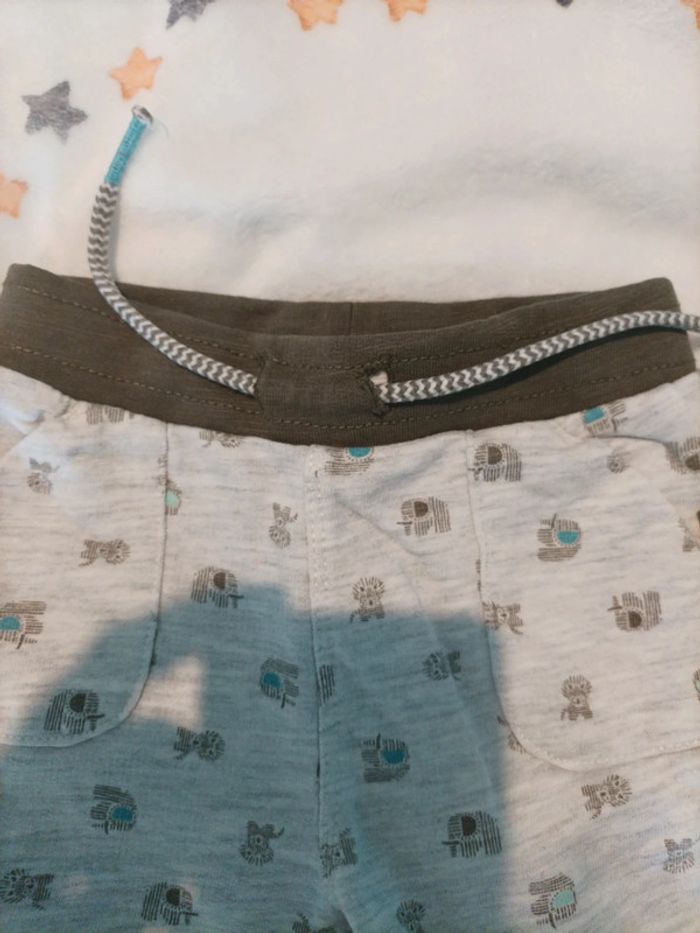 Pantalon gris - photo numéro 4