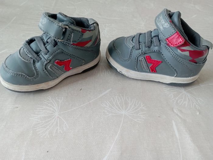 Basket grise montante scratch Creeks taille 19 10€ - photo numéro 4