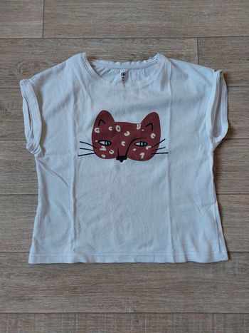 Joli t-shirt manches courtes 6A