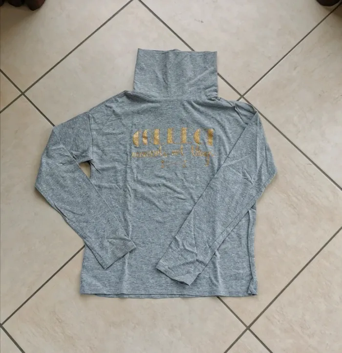 Tee-shirt sous pull col roulé doré kiabi 12 ans