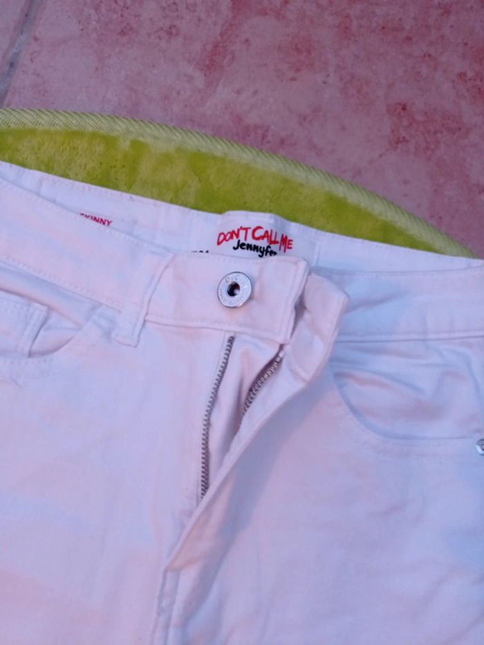 Skinny blanc Jennyfer taille 34 - photo numéro 2