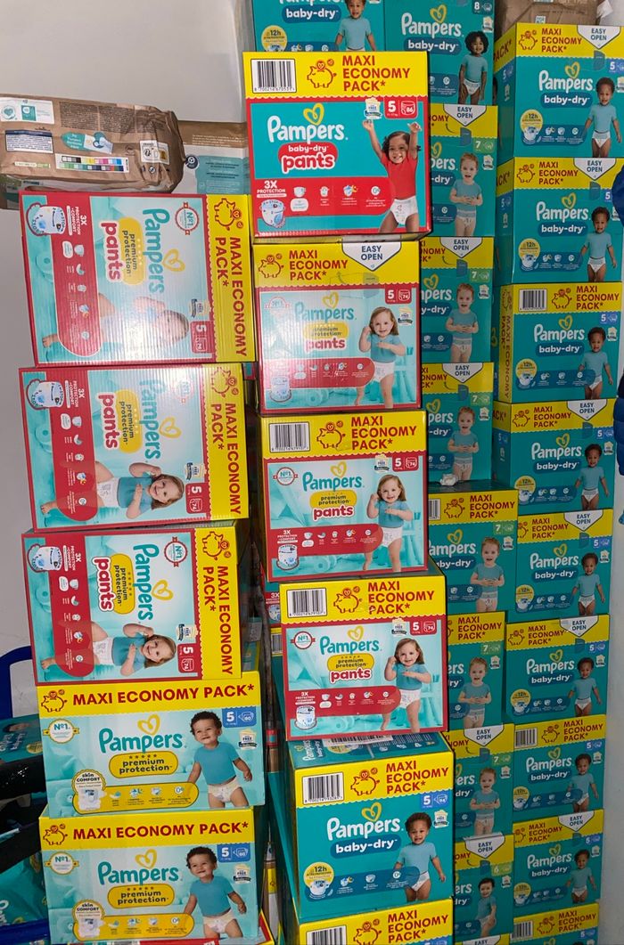 Couches Pampers - photo numéro 2