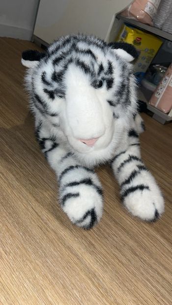 Peluche tigre moyenne