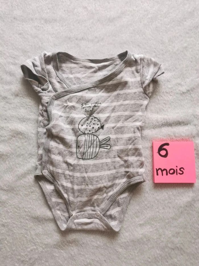 body 6 mois gris et blanc