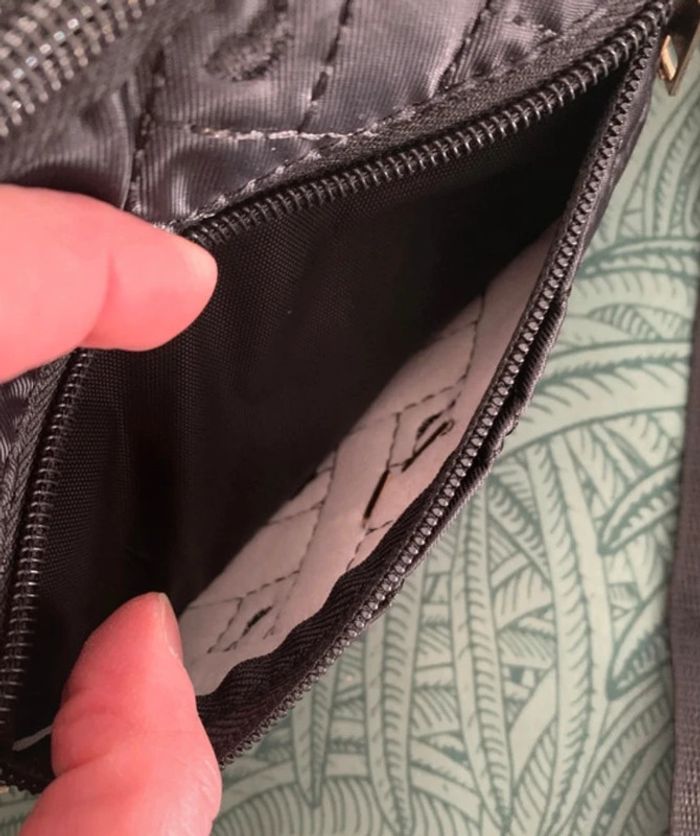 Sac noir à bandoulière réglable petit format - photo numéro 6