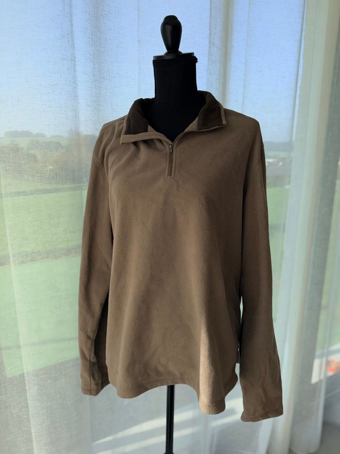 Pull polaire taille 42