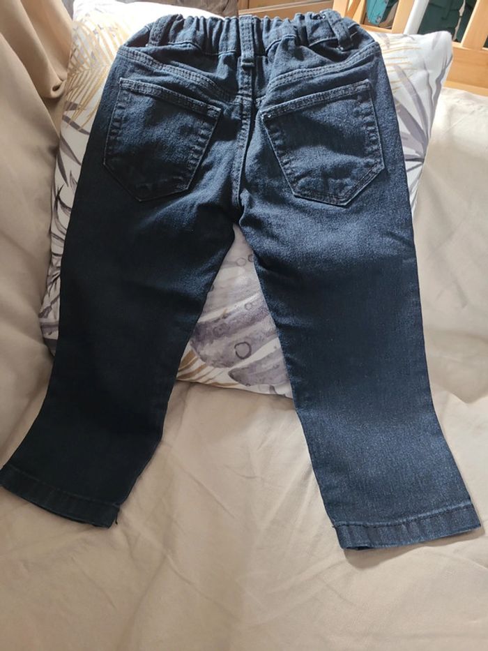 Jean garçon 2/3ans - photo numéro 2