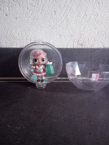 Poupée lol surprise