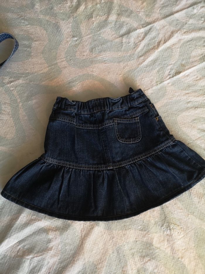 Lots de 2jupes plusieurs marques taille 8ans - photo numéro 2