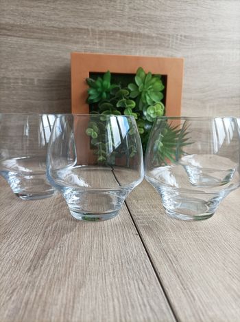 Lot 4 verres à eau 