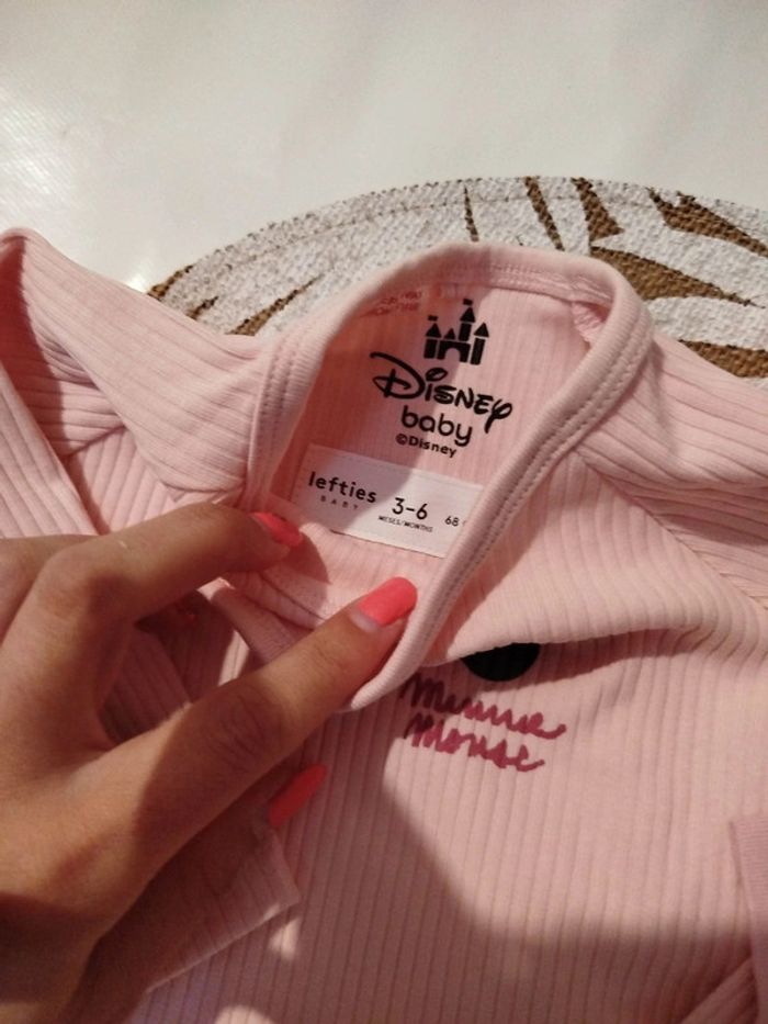 Gilet bébé avec body neuf 3 mois Disney Minnie - photo numéro 4