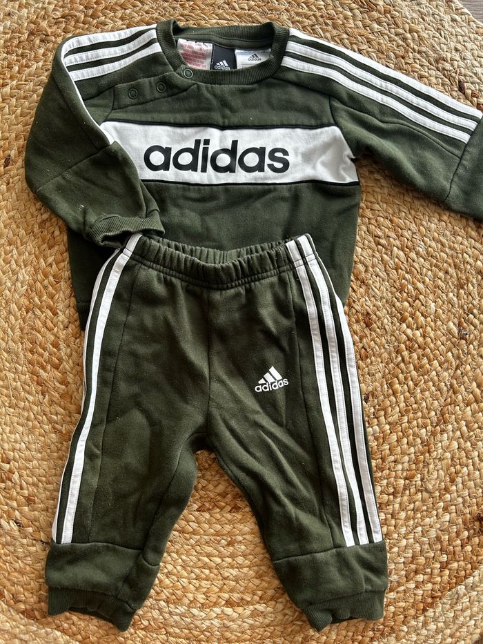Ensemble sport Adidas