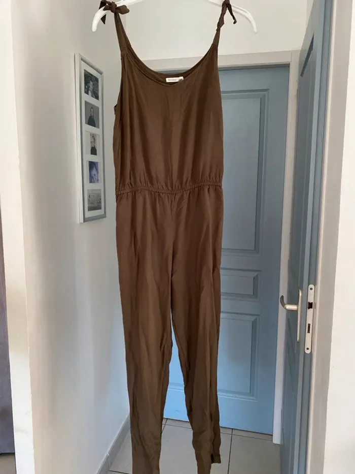 Combinaison kaki Bizzbee taille 34 - photo numéro 2