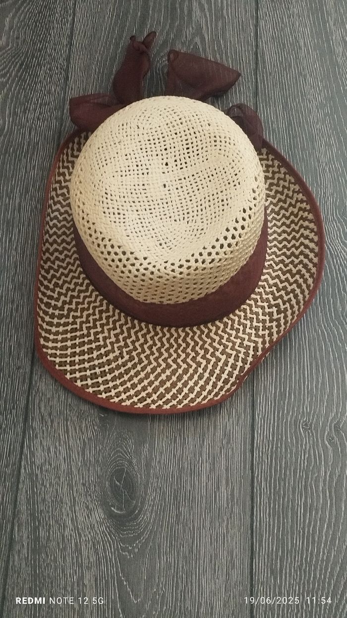 Chapeau en paille femme - photo numéro 2