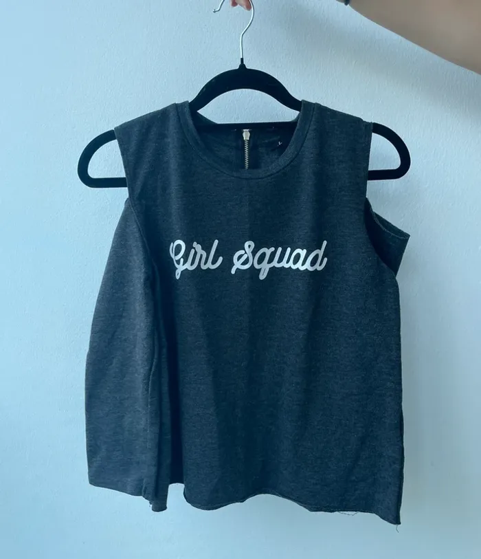 T shirt gris - photo numéro 2