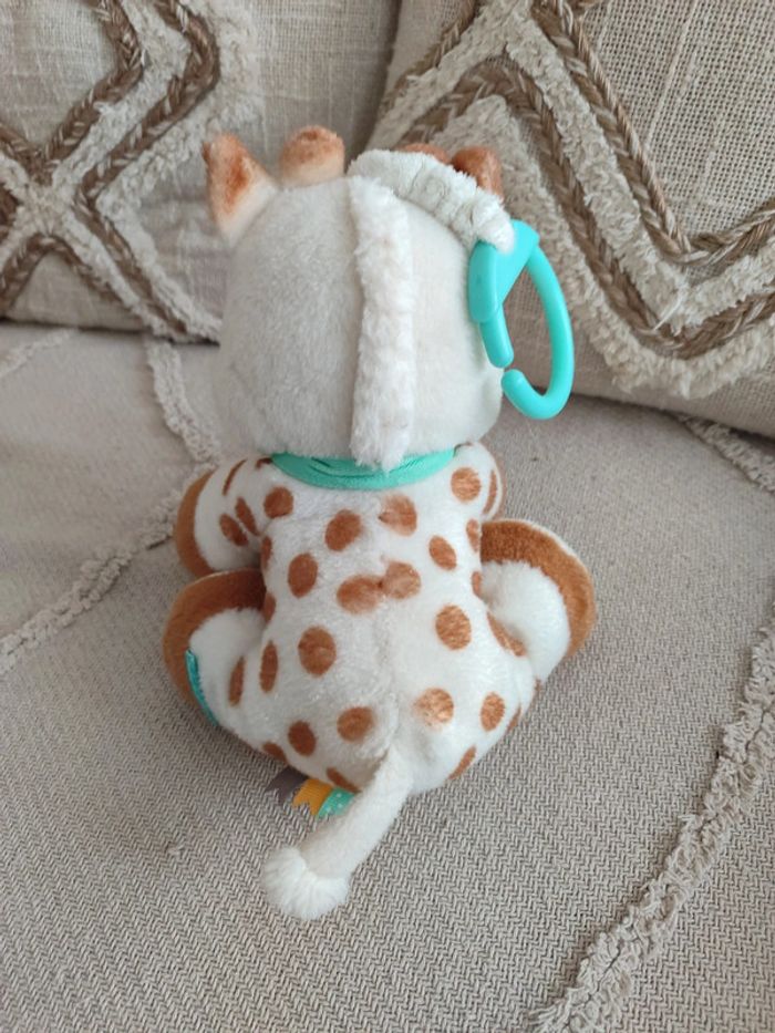 Sophie la Girafe - Peluche Musicale avec Boite à Musique - photo numéro 2