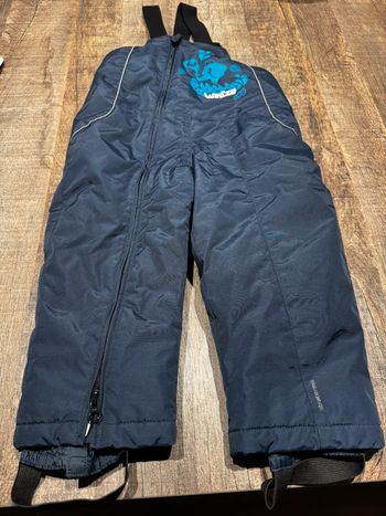 Combinaison de ski neuve 2 ans