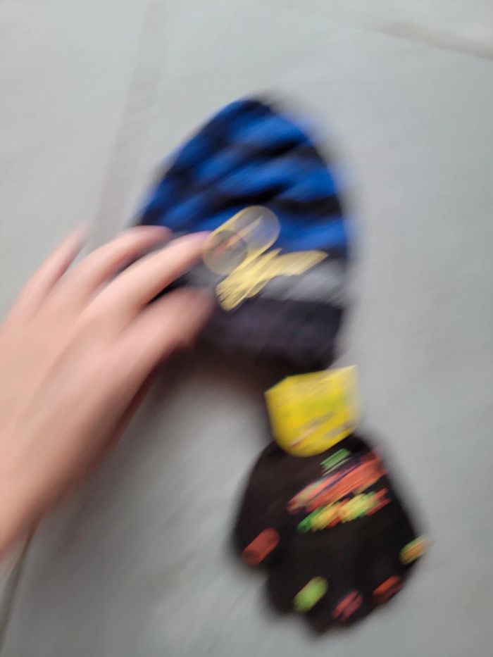 Lot bonnet et paire de gant pour bébé taille 1 et 15 cm - photo numéro 4