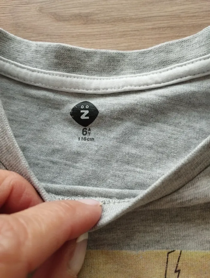 Tee shirt manches longues Z 6 ans - photo numéro 2