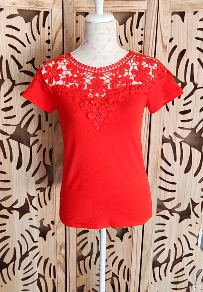 Tee shirt brodé fleurs TS/M Foresta Bella