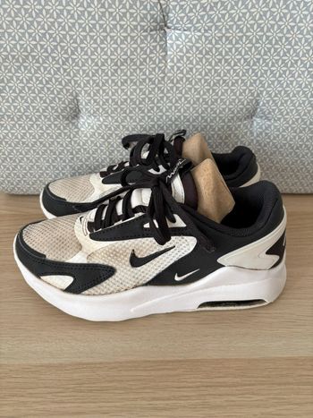 Paire de Baskets "Air Max Bolt" Taille 36