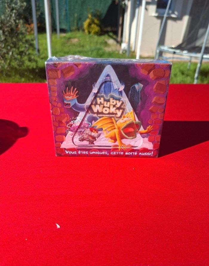 Jeux de cartes huby woky neuf