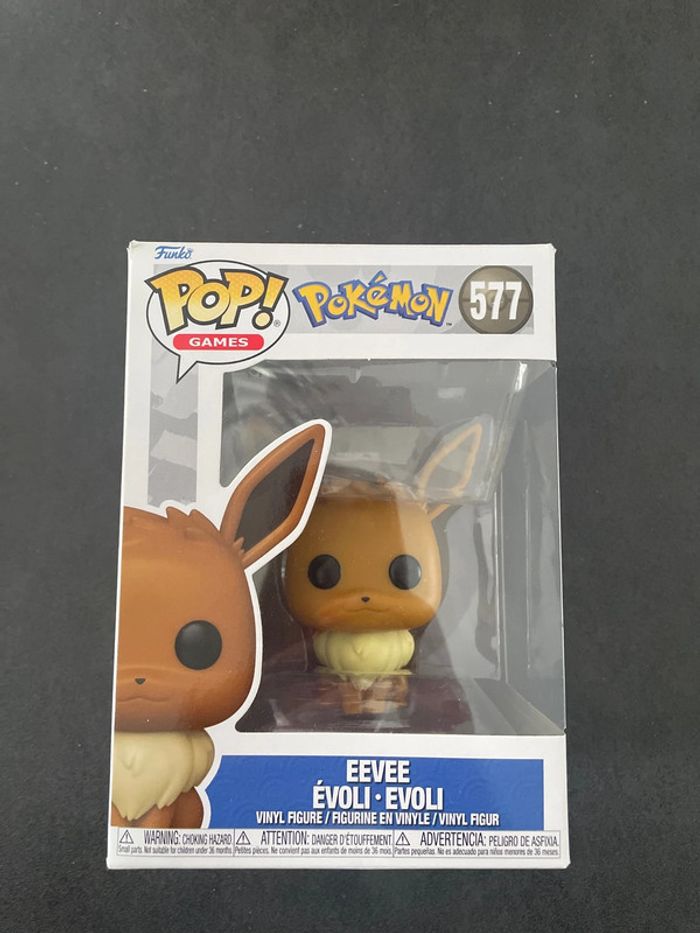 Funko pop figurine Pokémon 577 eevee evoli