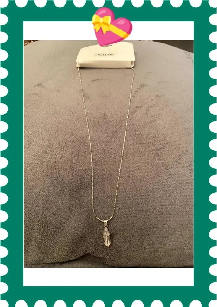 Collier chaîne pendentif argenté neuf - photo numéro 2