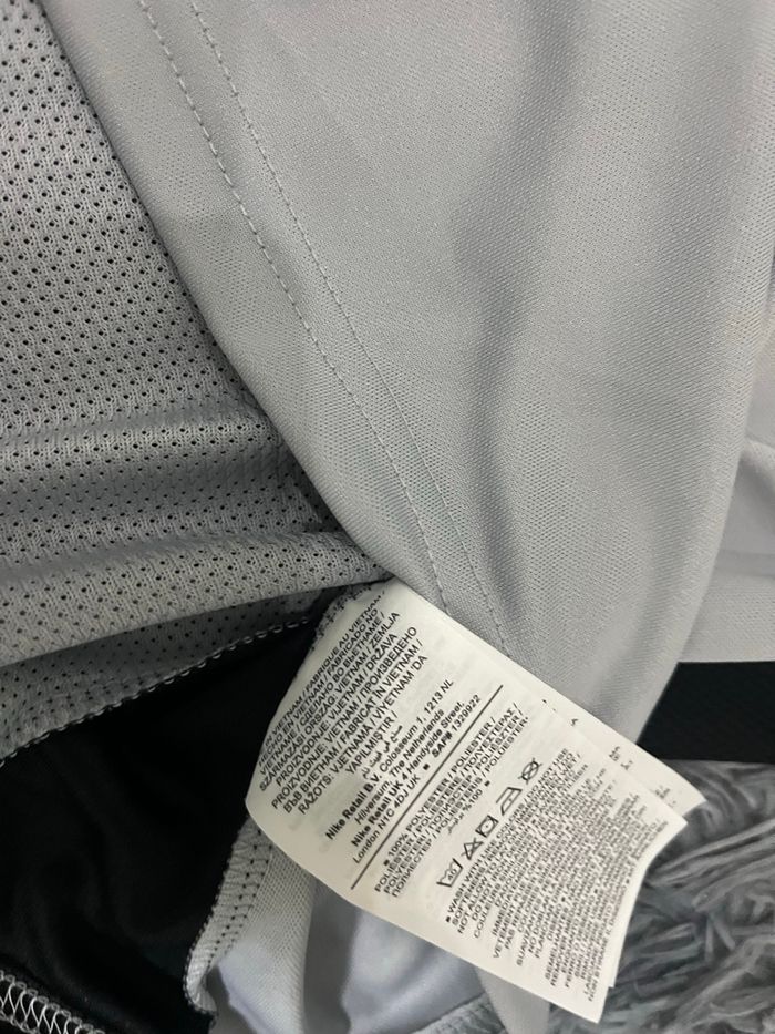 Maillot de foot Nike – Homme – Gris – Taille L – Neuf - photo numéro 5