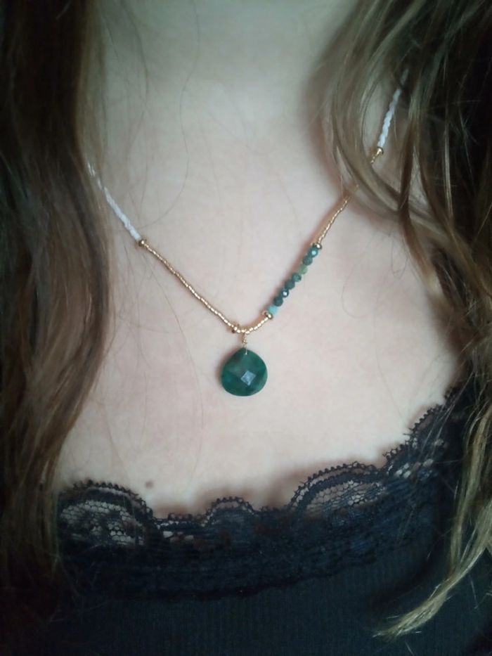 Collier pierres d'émeraude et chrisocole naturelles
