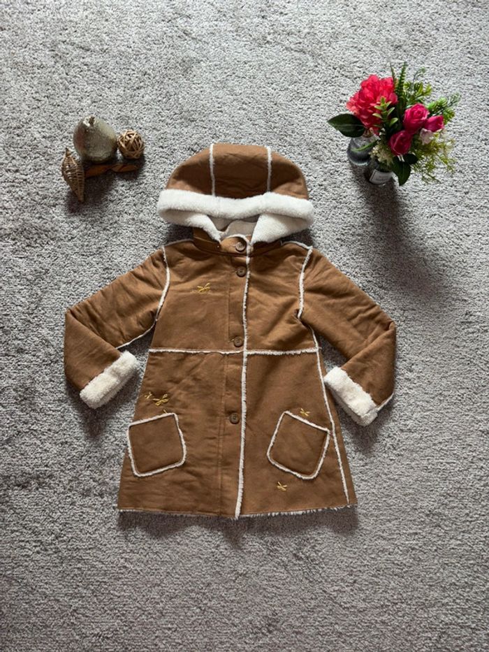 🌺Manteau caban marron et blanc fourrée en effet daim Taille 8ans/128cm🌺