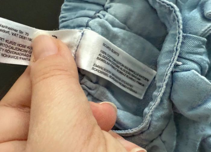 Short bleu et dentelle C&A 6 mois - photo numéro 5