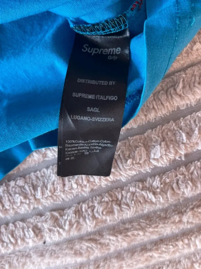 T shirt suprême - photo numéro 4