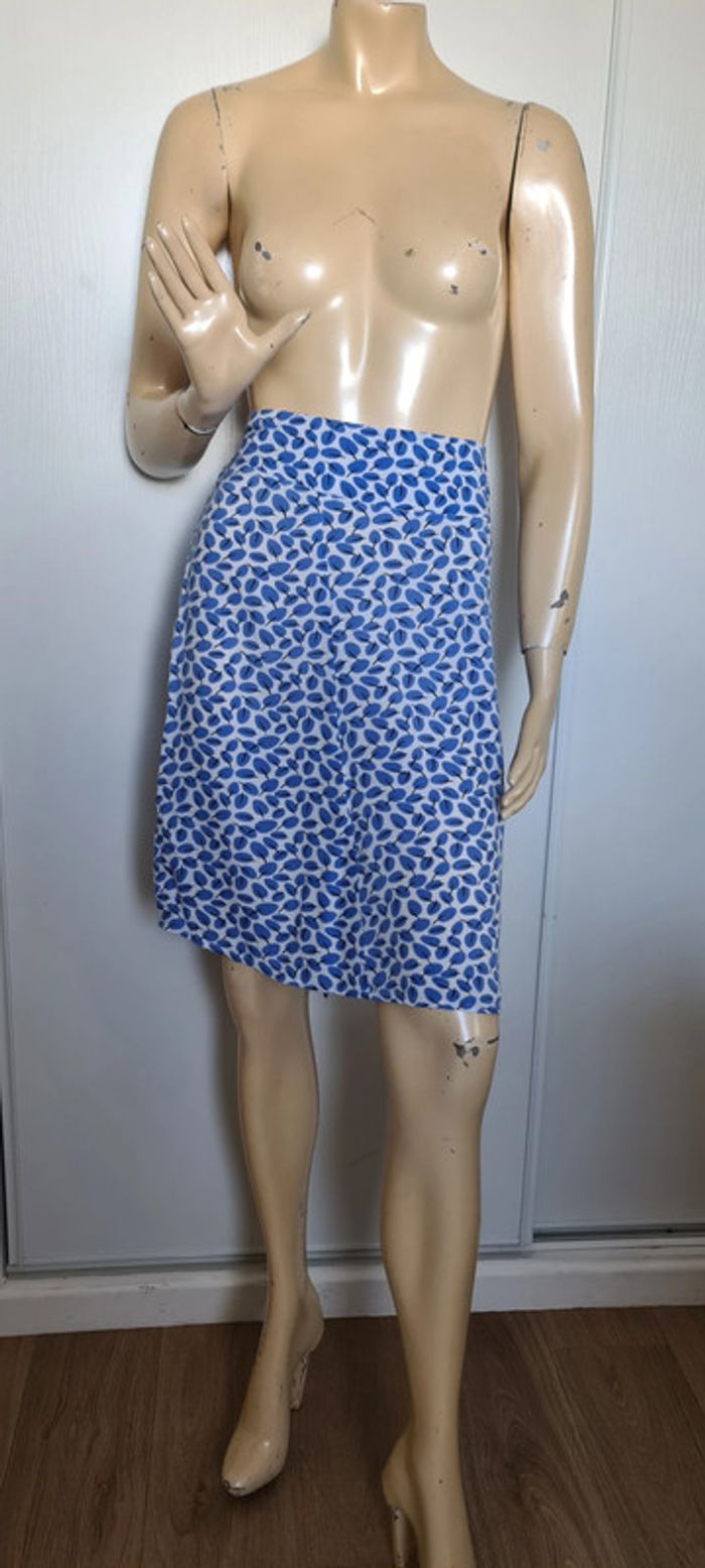 superbe jupe courte legere taille 48 bleu bonheur - photo numéro 2