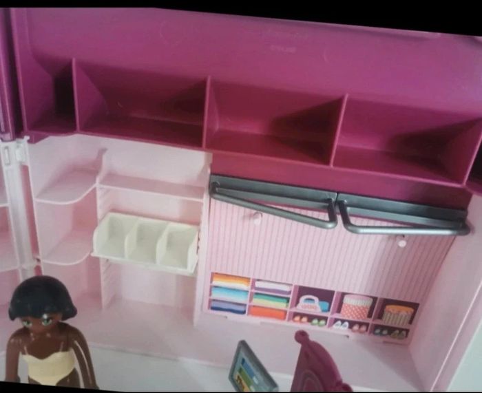 Playmobil 6862 magasin transportable avec personnage accessoire robe miroir caisse portant chapeau - photo numéro 8