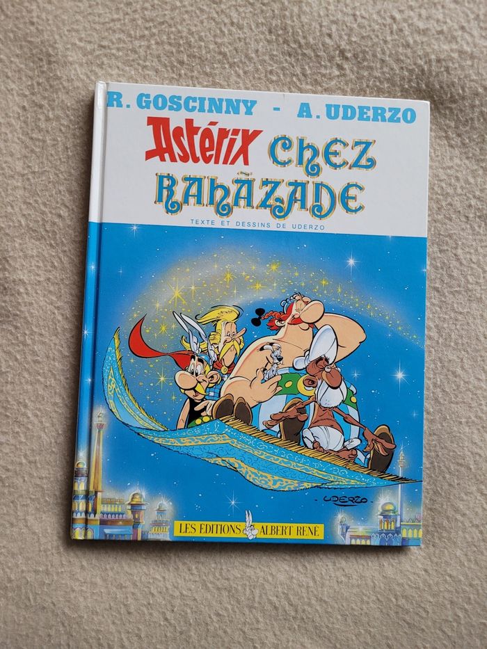 Livre Asterix chez rahazade