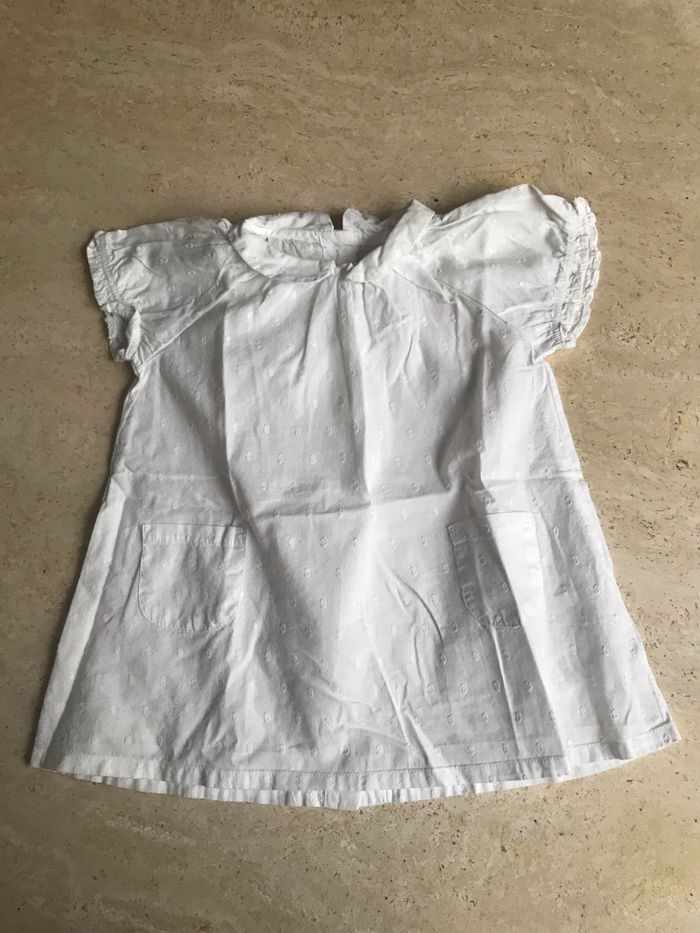 ROBE "PETIT BATEAU" MANCHES COURTES BLANCHE - TAILLE : 6 MOIS
